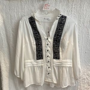 #38 New York & Co size XL